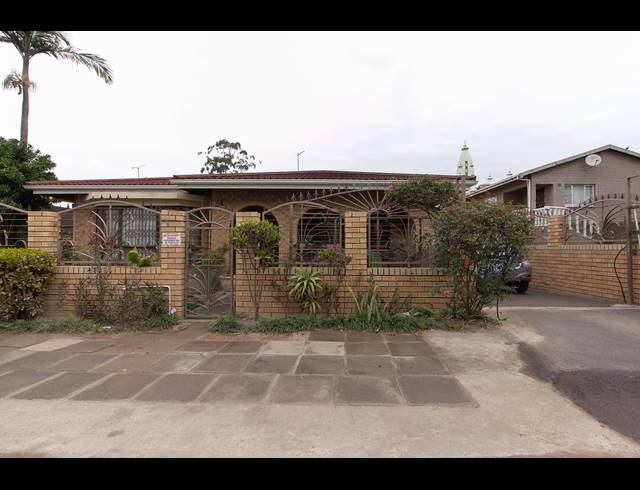 3 BEDROOM HOUSE FOR SALE IN WESTCLIFF